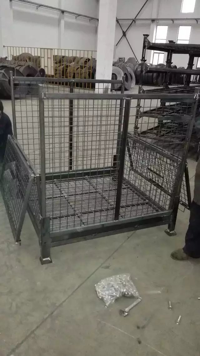 �}���\